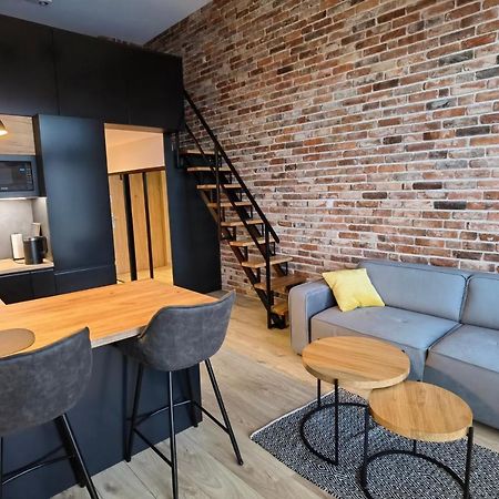 Apartament Loft Studio Airport Blisko Lotniska Zarembowicza Lotnisko Breslavia Esterno foto